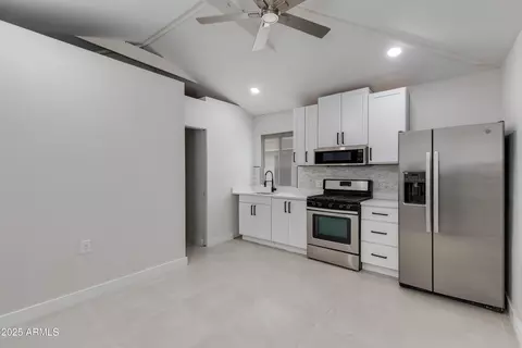 1529 Edgemont Ave, Phoenix, AZ 85006 photo 10