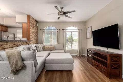 2401 E Rio Salado Pkwy #1196, Tempe, AZ 85281