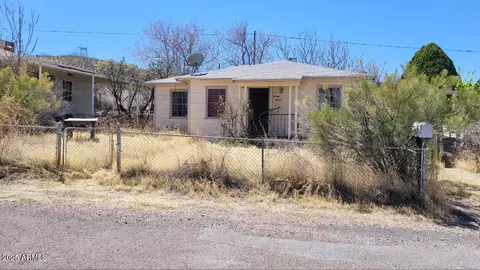 27 Lowell Ave, Bisbee, AZ 85603