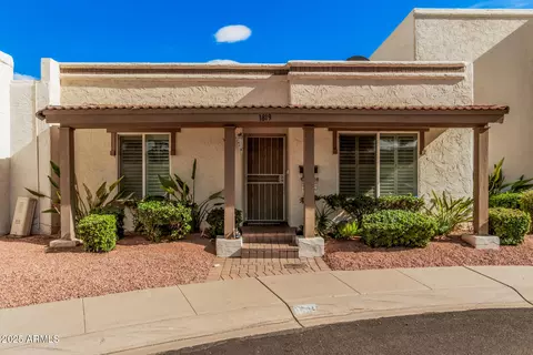 1819 W Stella Ln, Phoenix, AZ 85015
