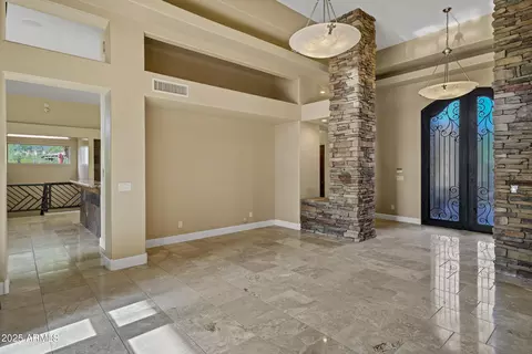 Living - 8540 E Mcdowell Rd #102, Mesa, AZ 85207 photo 3 of 9