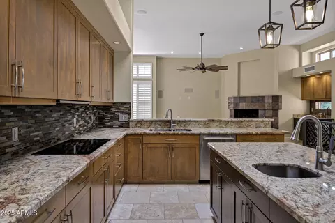 Kitchen - 8540 E Mcdowell Rd #102, Mesa, AZ 85207 photo 6 of 7