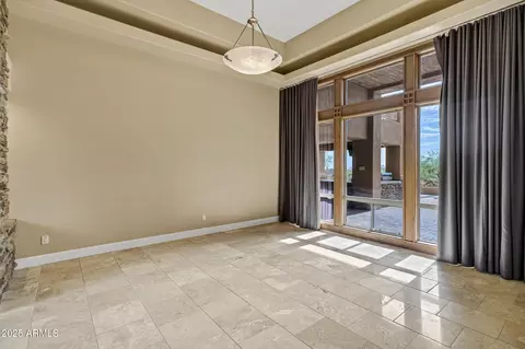 Living - 8540 E Mcdowell Rd #102, Mesa, AZ 85207 photo 4 of 9