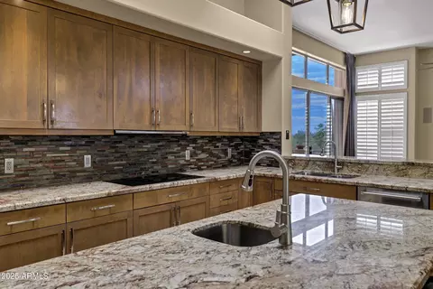 Kitchen - 8540 E Mcdowell Rd #102, Mesa, AZ 85207 photo 3 of 7