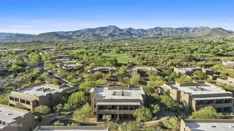 36601 N Mule Train Rd #D40, Carefree, AZ 85377