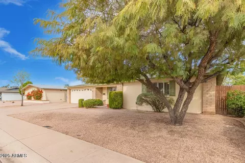 Exterior - 2122 E Palmcroft Dr, Tempe, AZ 85282 photo 1 of 5