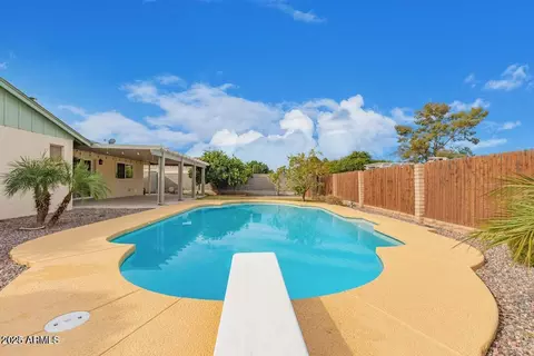 Exterior - 2122 E Palmcroft Dr, Tempe, AZ 85282 photo 5 of 5