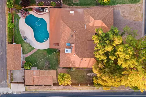 View/Area - 1020 W Orangewood Ave, Phoenix, AZ 85021 photo 3 of 6