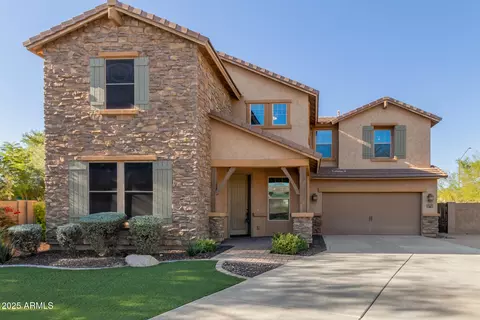 3760 W Lapenna Dr, New River, AZ 85087