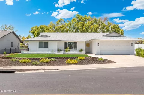 6646 S La Rosa Dr, Tempe, AZ 85283