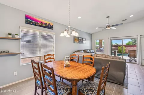 Dining - 7764 S Abbey Ln, Gilbert, AZ 85298 photo 2 of 2