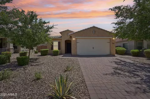 Exterior - 7764 S Abbey Ln, Gilbert, AZ 85298 photo 8 of 8