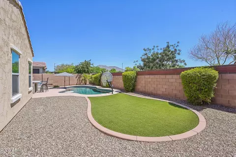Exterior - 7764 S Abbey Ln, Gilbert, AZ 85298 photo 6 of 8