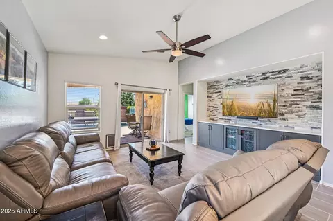 Living - 7764 S Abbey Ln, Gilbert, AZ 85298 photo 1 of 2
