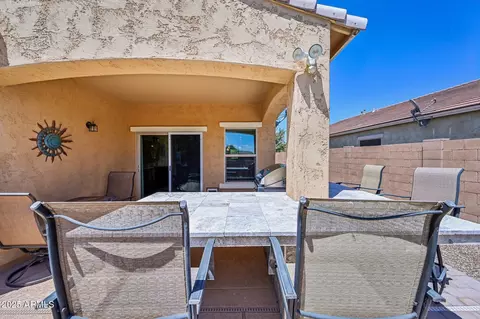 Exterior - 7764 S Abbey Ln, Gilbert, AZ 85298 photo 2 of 8