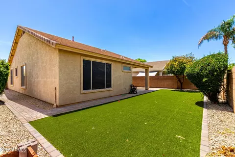 Exterior - 4292 E Shannon St, Gilbert, AZ 85295 photo 9 of 9