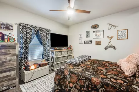 2607 E Phelps Rd, Phoenix, AZ 85032 photo 8