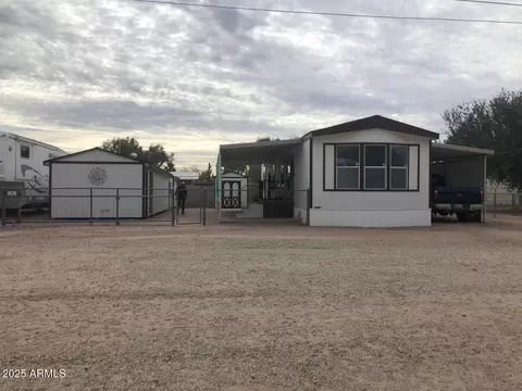 453 N Saguaro Dr, Apache Junction, AZ 85120