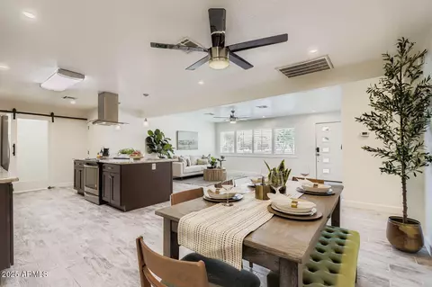1421 W Orange Dr, Phoenix, AZ 85013