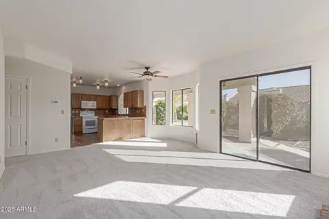 Living - 3631 E Lavender Ln, Phoenix, AZ 85044 photo 7 of 8