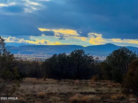0 W Big Moon Ln #LOT C, Ash Fork, AZ 86320