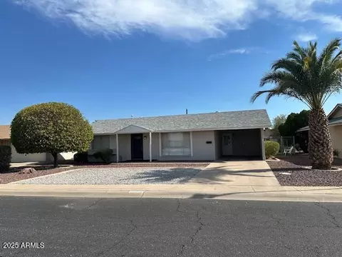 10851 W Canterbury Dr, Sun City, AZ 85351
