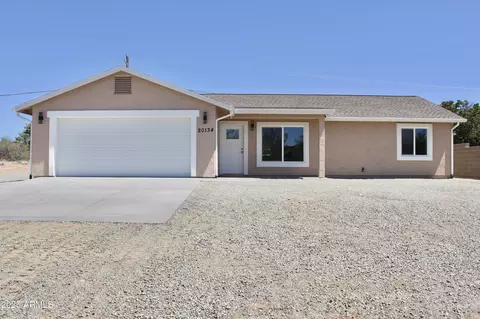 20134 E Lakeside Rd, Mayer, AZ 86333