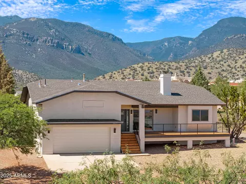 5027 S Whitewing Rd, Sierra Vista, AZ 85650