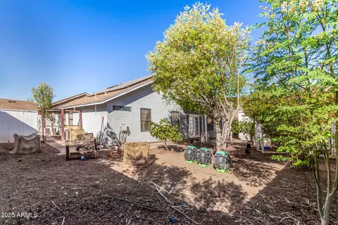 Exterior - 1007 N Palm St, Gilbert, AZ 85234 photo 9 of 9