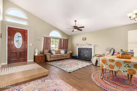 Other - 1007 N Palm St, Gilbert, AZ 85234 photo 3 of 11