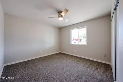 Bedroom - 4425 N 70th Ave, Phoenix, AZ 85033 photo 5 of 8