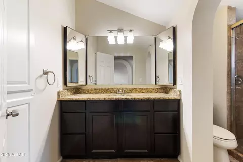3201 N 38th St #2, Phoenix, AZ 85018 photo 4