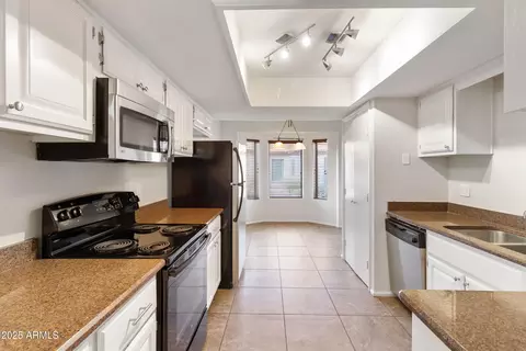 3201 N 38th St #2, Phoenix, AZ 85018 photo 11