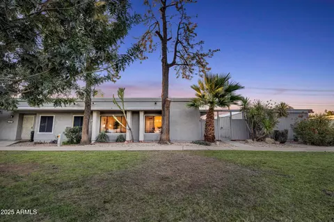 5024 W New World Dr, Glendale, AZ 85302