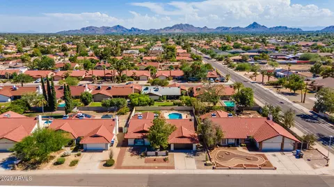 View/Area - 4407 E Le Marche Ave, Phoenix, AZ 85032 photo 1 of 5