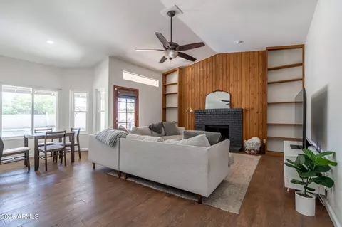 4407 E Le Marche Ave, Phoenix, AZ 85032
