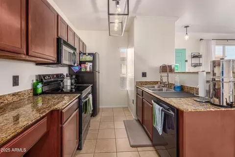 Kitchen - 2134 E Broadway Rd #2007, Tempe, AZ 85282 photo 3 of 3