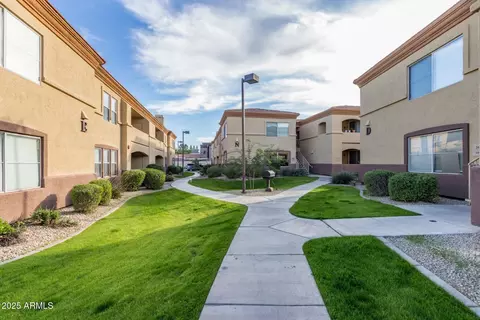 Exterior - 2134 E Broadway Rd #2007, Tempe, AZ 85282 photo 10 of 10