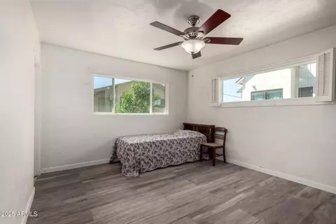 Bedroom - 3101 E Campbell Ave, Phoenix, AZ 85016 photo 1 of 5