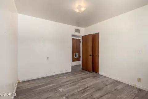 Bedroom - 3101 E Campbell Ave, Phoenix, AZ 85016 photo 5 of 5