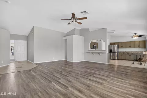 Living - 9425 Ensenada St, Mesa, AZ 85207 photo 2 of 3