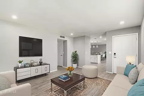 Living - 4623 E Pershing Ave, Phoenix, AZ 85032 photo 2 of 4