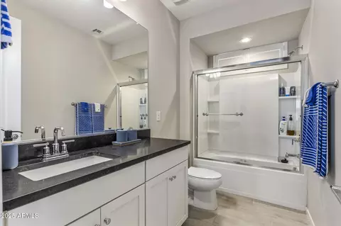 Bath - 5945 E Salter Dr, Phoenix, AZ 85054 photo 3 of 4