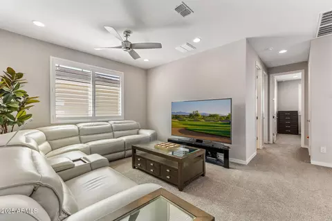 Entry Way - 5945 E Salter Dr, Phoenix, AZ 85054 photo 3 of 3