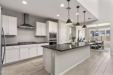 Kitchen - 5945 E Salter Dr, Phoenix, AZ 85054 photo 1 of 3
