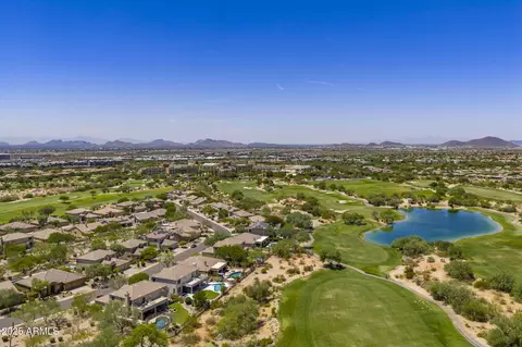 View/Area - 5945 E Salter Dr, Phoenix, AZ 85054 photo 5 of 5