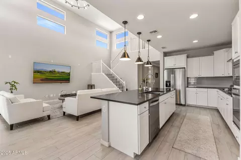 Kitchen - 5945 E Salter Dr, Phoenix, AZ 85054 photo 3 of 3