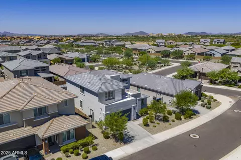 View/Area - 5945 E Salter Dr, Phoenix, AZ 85054 photo 2 of 5
