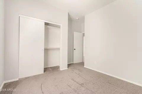 6541 W Cordes Rd, Phoenix, AZ 85043 photo 23