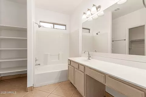 6541 W Cordes Rd, Phoenix, AZ 85043 photo 17